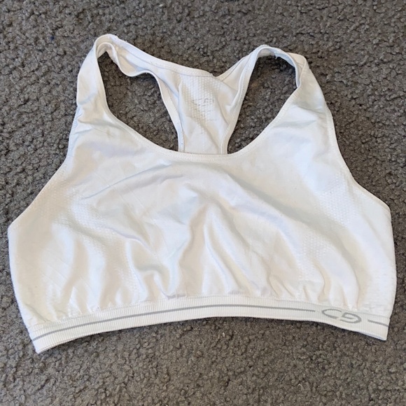 Sports bra - Picture 1 of 2